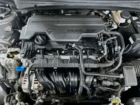 Used 2025 Kia K4 LXS image 33