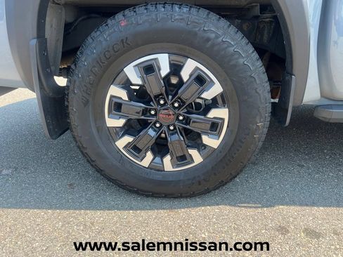 Used 2023 Nissan Frontier PRO-4X w/ Pro Convenience Package AWD/4WD image 24