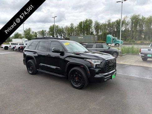 Used 2024 Toyota Sequoia TRD Pro AWD/4WD image 5