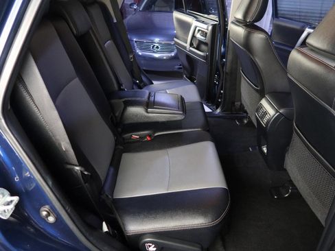 Used 2022 Toyota 4Runner SR5 Premium w/ Moonroof Package image 15