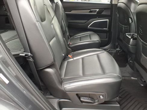 Used 2020 Kia Telluride S image 14