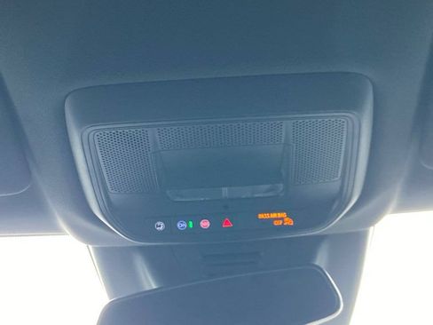 New 2026 Chevrolet Equinox EV LT AWD/4WD image 10