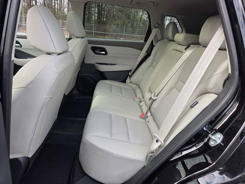 New 2026 Nissan Rogue SV image 6