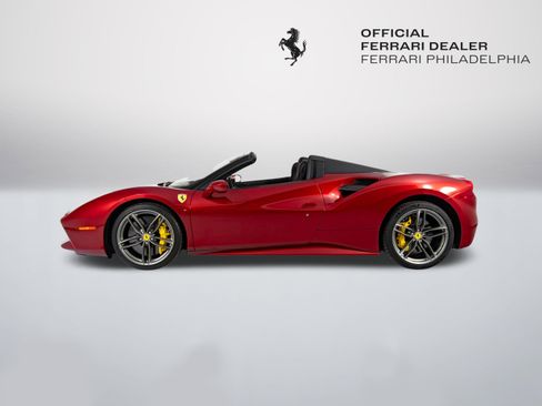 Certified 2018 Ferrari 488 Spider RWD image 4