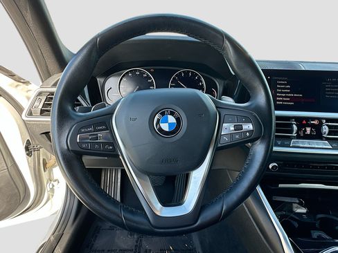 Used 2019 BMW 330i Sedan RWD image 11