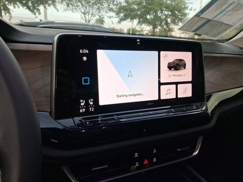 New 2026 Volkswagen Atlas SE FWD image 9