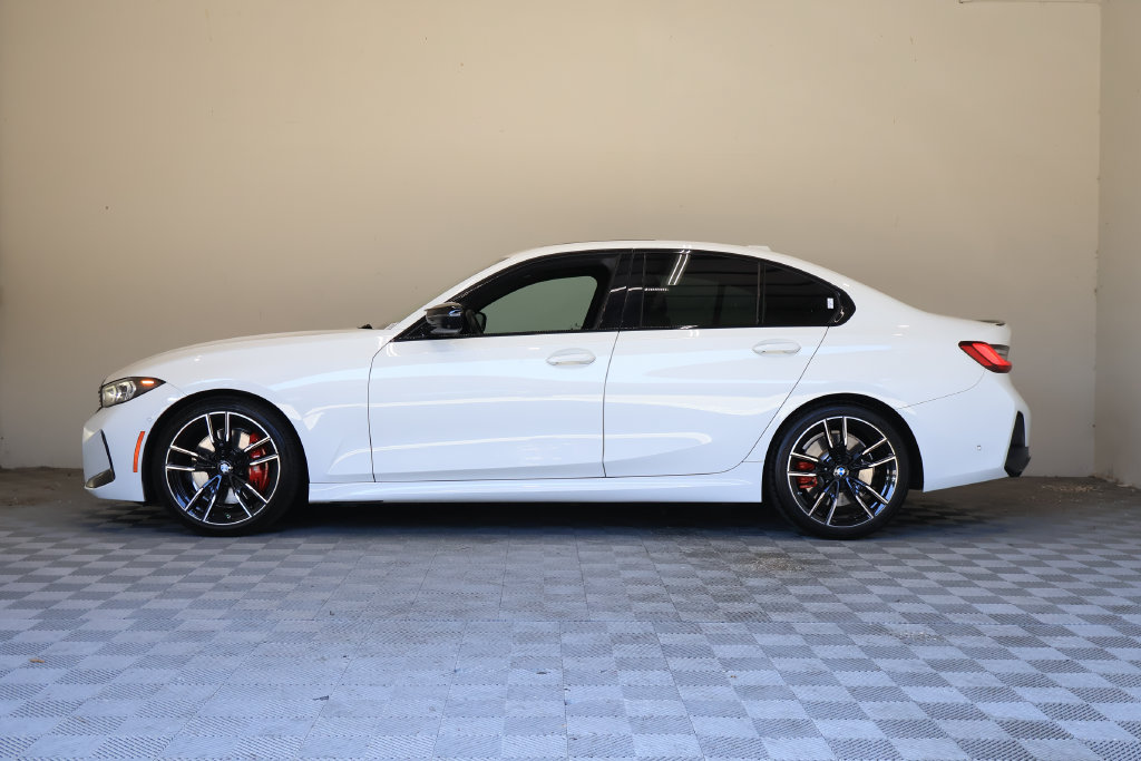 Used 2023 BMW M340i RWD image 7