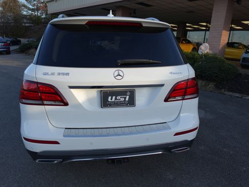 Used 2018 Mercedes-Benz GLE 350 4MATIC image 3