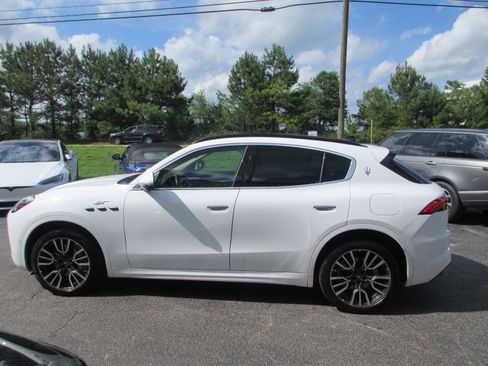 Used 2023 Maserati Grecale GT AWD/4WD image 8