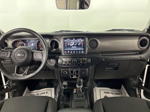 Used 2023 Jeep Wrangler Willys image 35