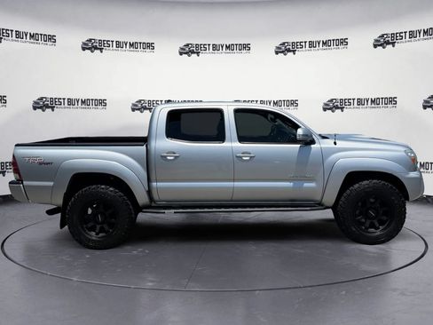 Used 2012 Toyota Tacoma 4x4 Double Cab w/ TRD Sport Pkg image 8
