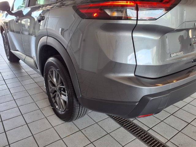 Used 2026 Nissan Rogue SV AWD/4WD image 20