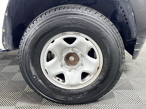 Used 2022 Toyota Tacoma SR RWD image 27