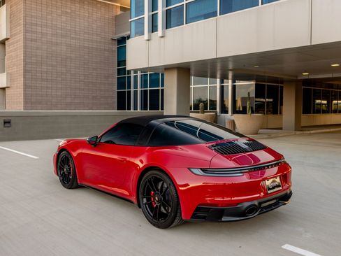 Used 2023 Porsche 911 Targa 4 GTS image 29