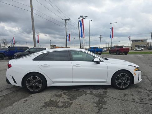 Used 2022 Kia K5 LXS image 4