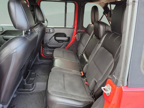 Used 2021 Jeep Wrangler Unlimited Sport image 24
