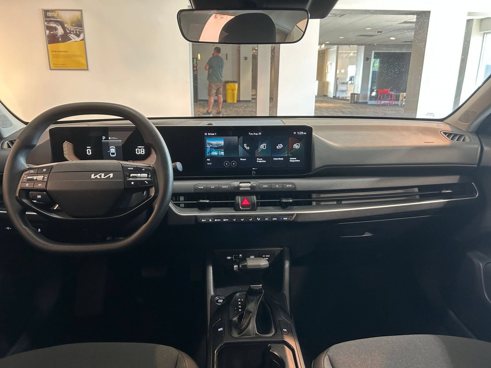 Used 2025 Kia K4 FWD image 31