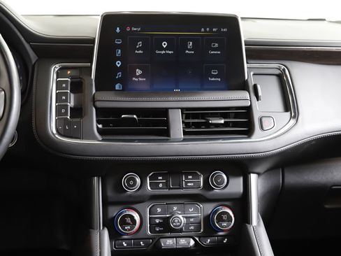 Used 2024 Chevrolet Suburban Z71 w/ Off-Road Capability Package AWD/4WD image 15