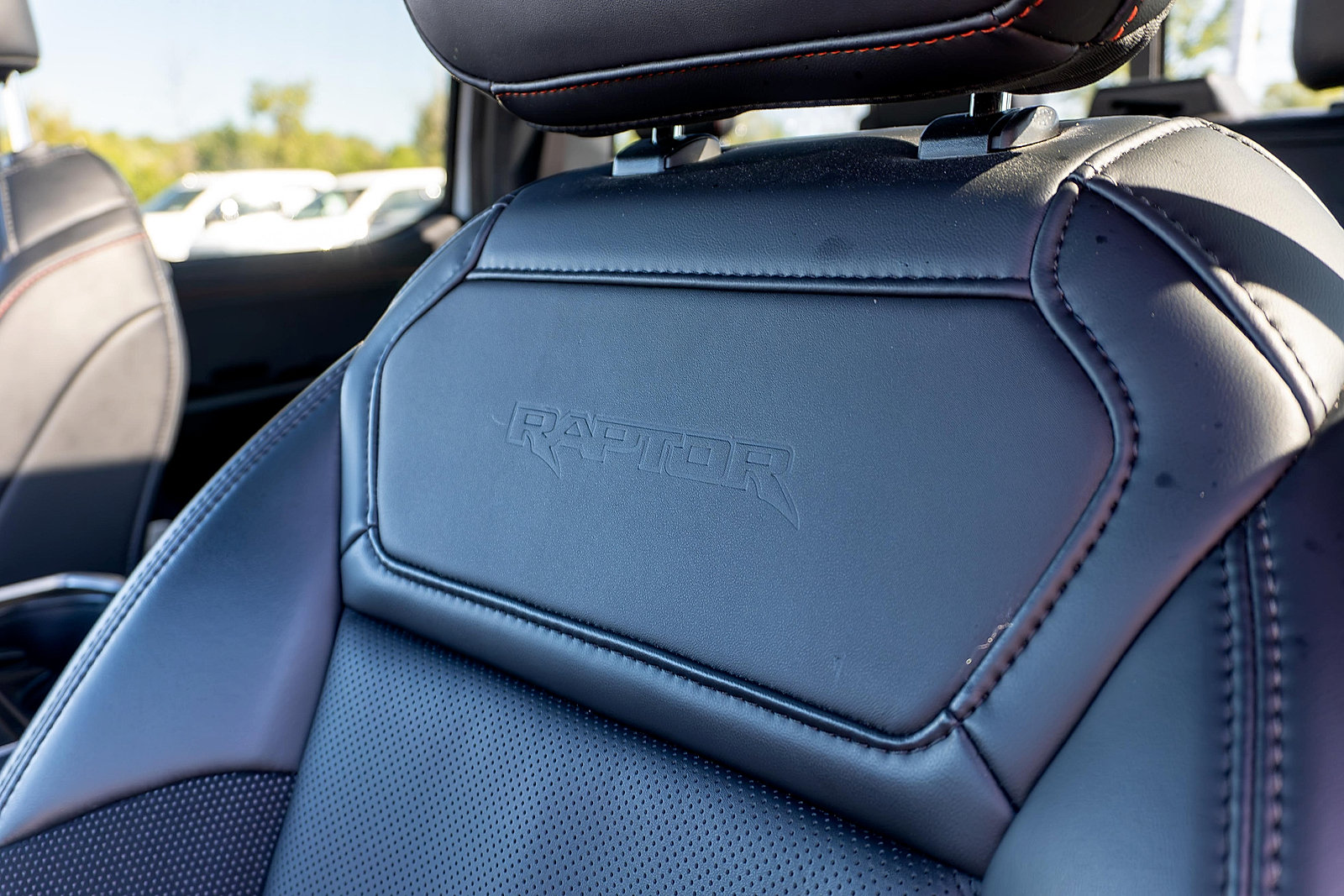 Used 2026 Ford F150 Raptor AWD/4WD image 25