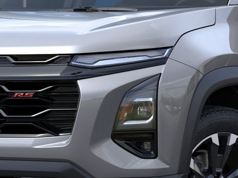 New 2027 Chevrolet Equinox RS FWD image 10