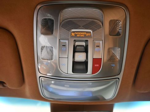 Used 2025 Genesis GV80 3.5T Prestige image 34