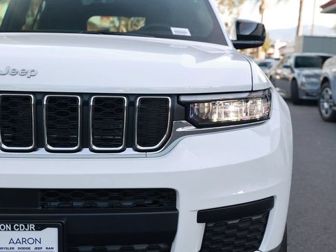 New 2026 Jeep Grand Cherokee L Laredo AWD/4WD image 5