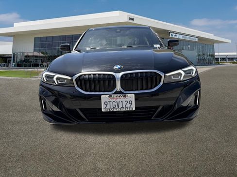 Used 2025 BMW 330i Sedan w/ Premium Package RWD image 3
