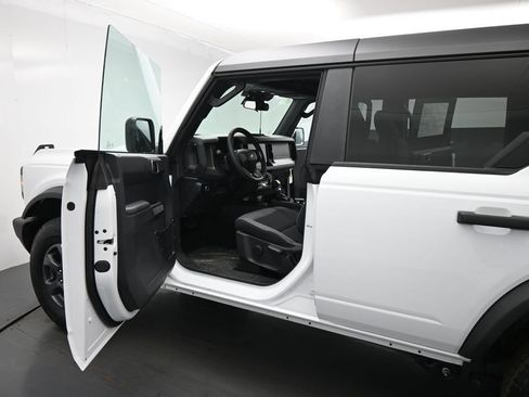 New 2026 Ford Bronco Big Bend AWD/4WD image 8