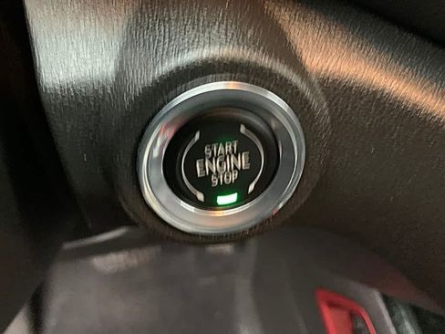 Used 2022 Chevrolet TrailBlazer RS w/ Sun and Liftgate Package image 25