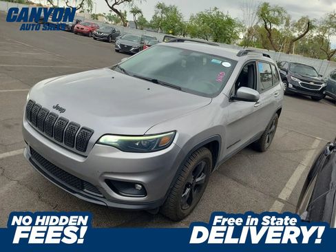 Used 2019 Jeep Cherokee Latitude Plus AWD/4WD image 1