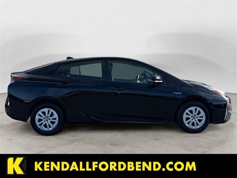 Used 2016 Toyota Prius Two image 6