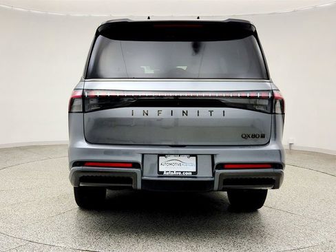 Used 2025 INFINITI QX80 Autograph AWD/4WD image 6