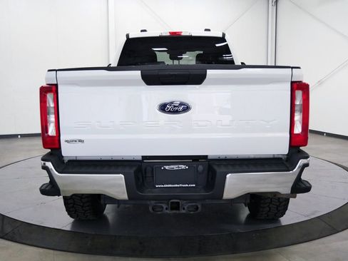 Used 2023 Ford F350 XLT AWD/4WD image 6