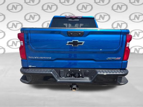 Used 2022 Chevrolet Silverado 1500 ZR2 w/ Technology Package AWD/4WD image 14