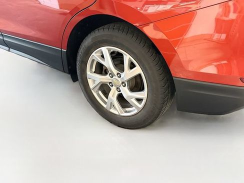 Used 2020 Chevrolet Equinox LT FWD image 30