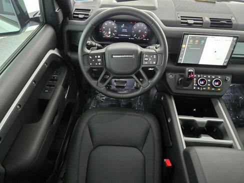 New 2025 Land Rover Defender 130 V8 image 12