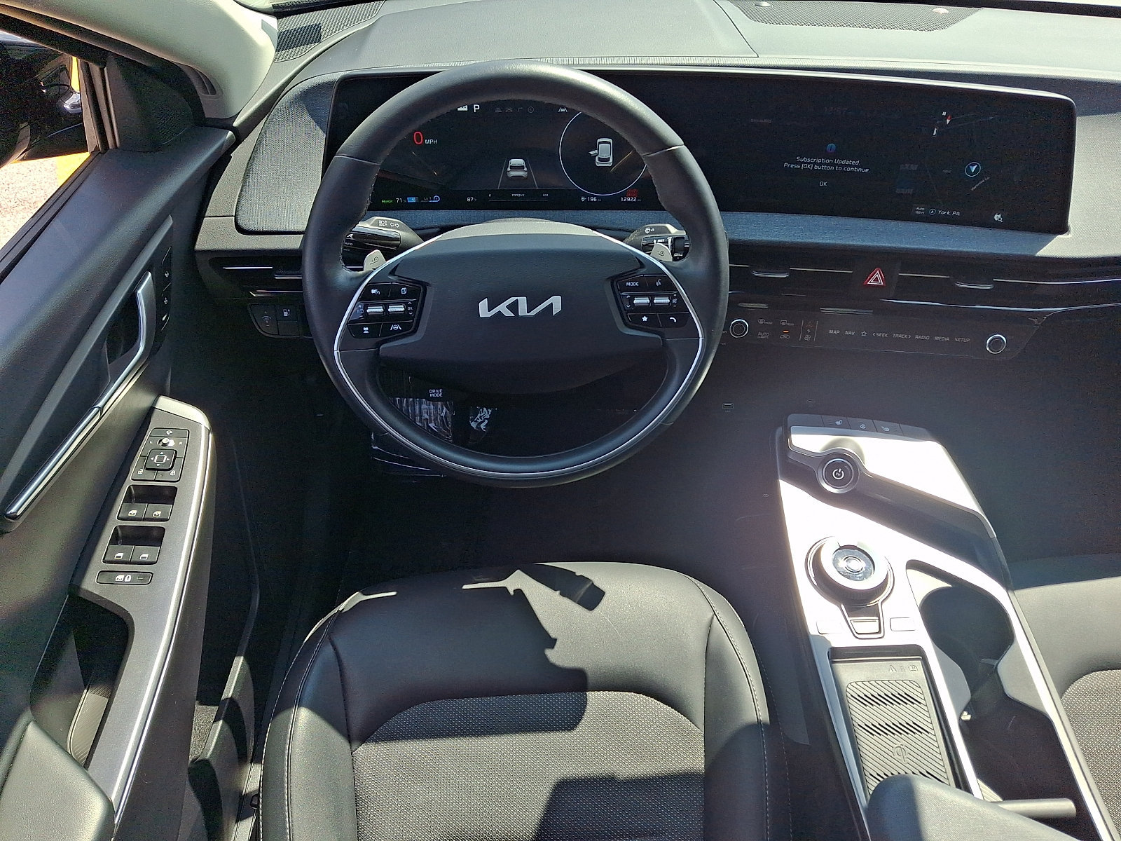 Certified 2024 Kia EV6 Light AWD/4WD image 11