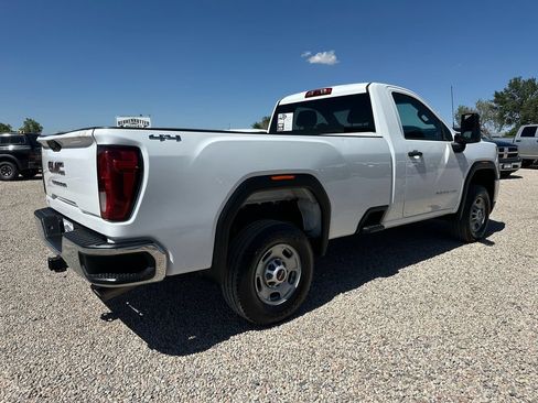 Used 2022 GMC Sierra 2500 Pro w/ Convenience Package AWD/4WD image 11