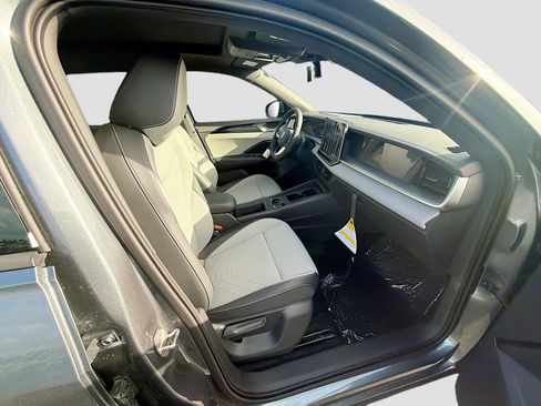 New 2026 Volkswagen GTI SE image 24