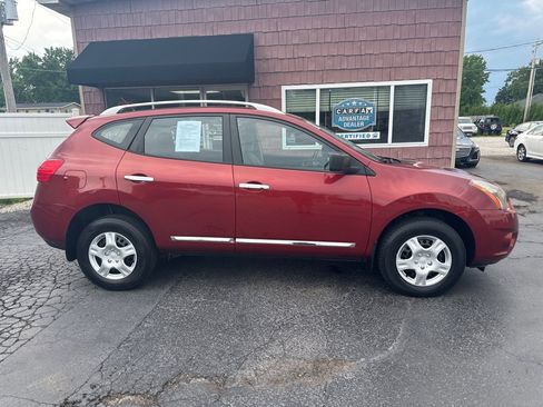 Used 2015 Nissan Rogue S w/ Convenience Package FWD image 6