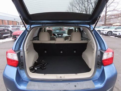 Used 2014 Subaru Crosstrek 2.0i Premium image 12