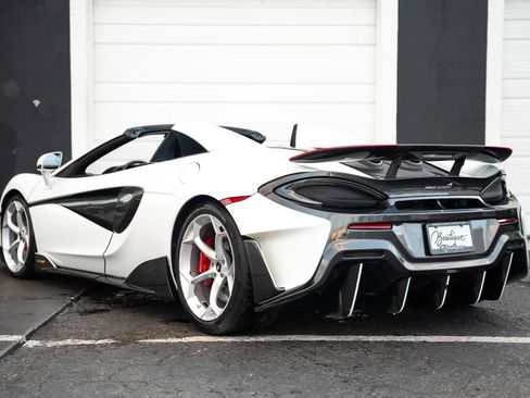 Used 2020 McLaren 600LT Spider RWD image 4