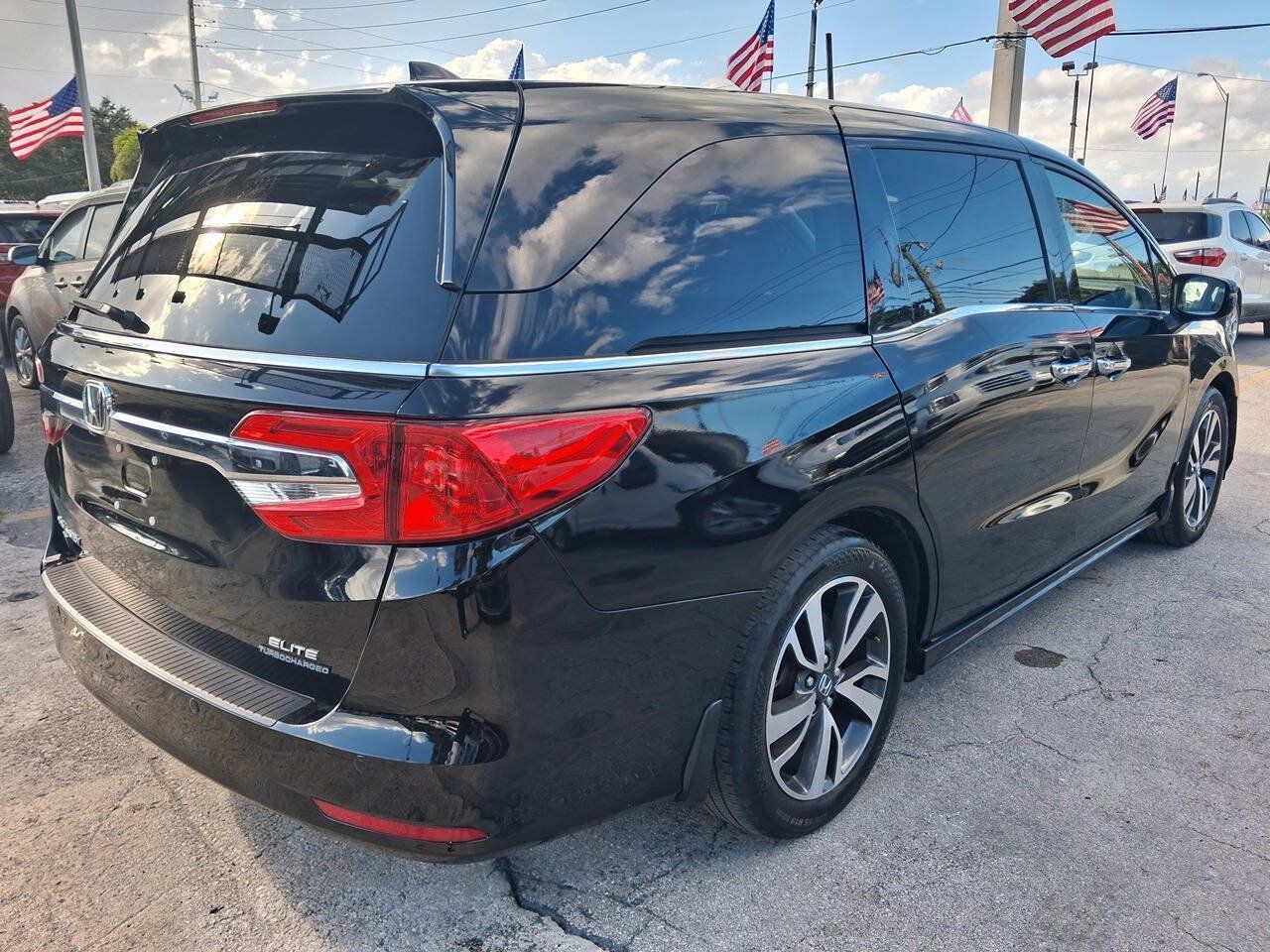 Used 2019 Honda Odyssey Elite image 5