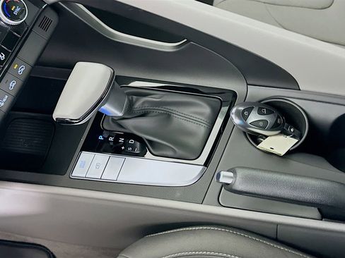 New 2026 Hyundai Elantra Sport image 14