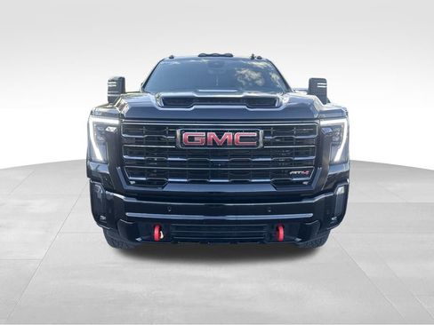 Used 2024 GMC Sierra 2500 AT4 w/ AT4 Premium Plus Package image 2