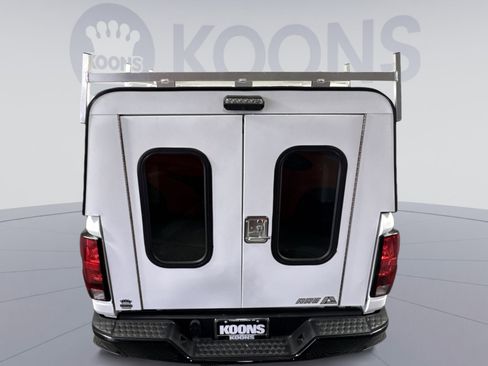 Used 2025 Chevrolet Colorado W/T w/ WT Custom Package image 25