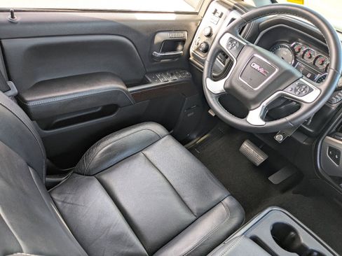 Used 2017 GMC Sierra 1500 SLT w/ SLT Premium Package image 16