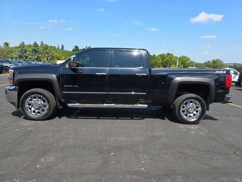 Used 2017 Chevrolet Silverado 2500 LTZ w/ Duramax Plus Package AWD/4WD image 4