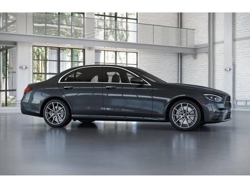 Used 2023 Mercedes-Benz E 350 4MATIC Sedan image 15