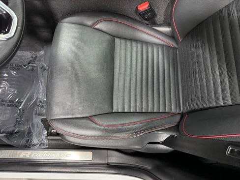 Used 2022 Land Rover Discovery Sport S R-Dynamic image 27